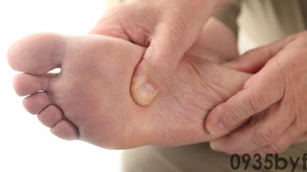 水泡型脚气的症状是什么(图2)